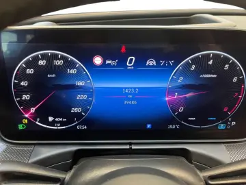 C 300 4matic AMG **DIGITAL LIGHT+Head-up+Night