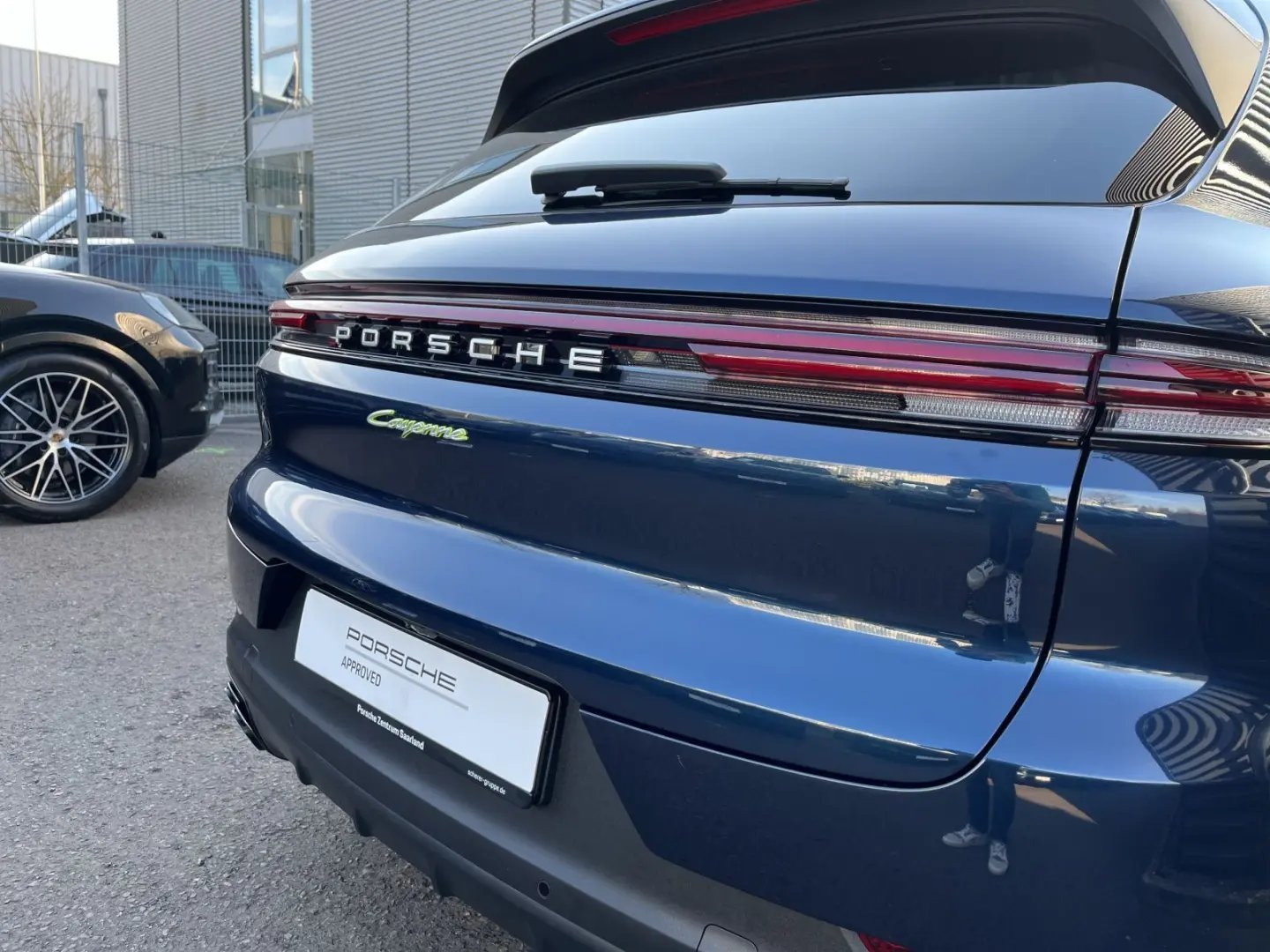 Cayenne E-Hybrid Pano.,BOSE,Privacy,Sportabg.,PA