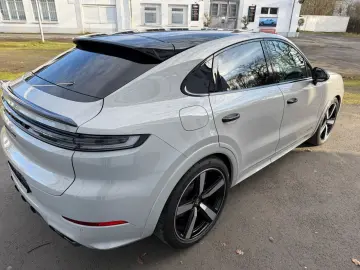 Cayenne Coupe GTS/BFD/Alu22/AHK/SoftC/VOLL