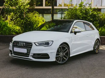 AUDI S3 / Quattro / S Tronic