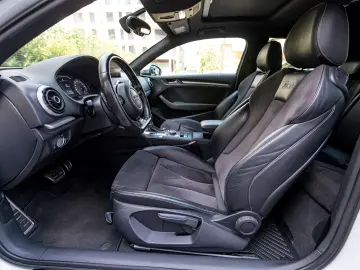 AUDI S3 / Quattro / S Tronic