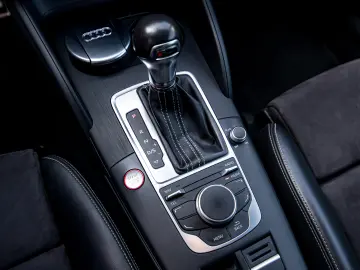 AUDI S3 / Quattro / S Tronic