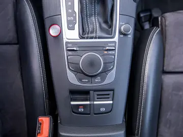 AUDI S3 / Quattro / S Tronic