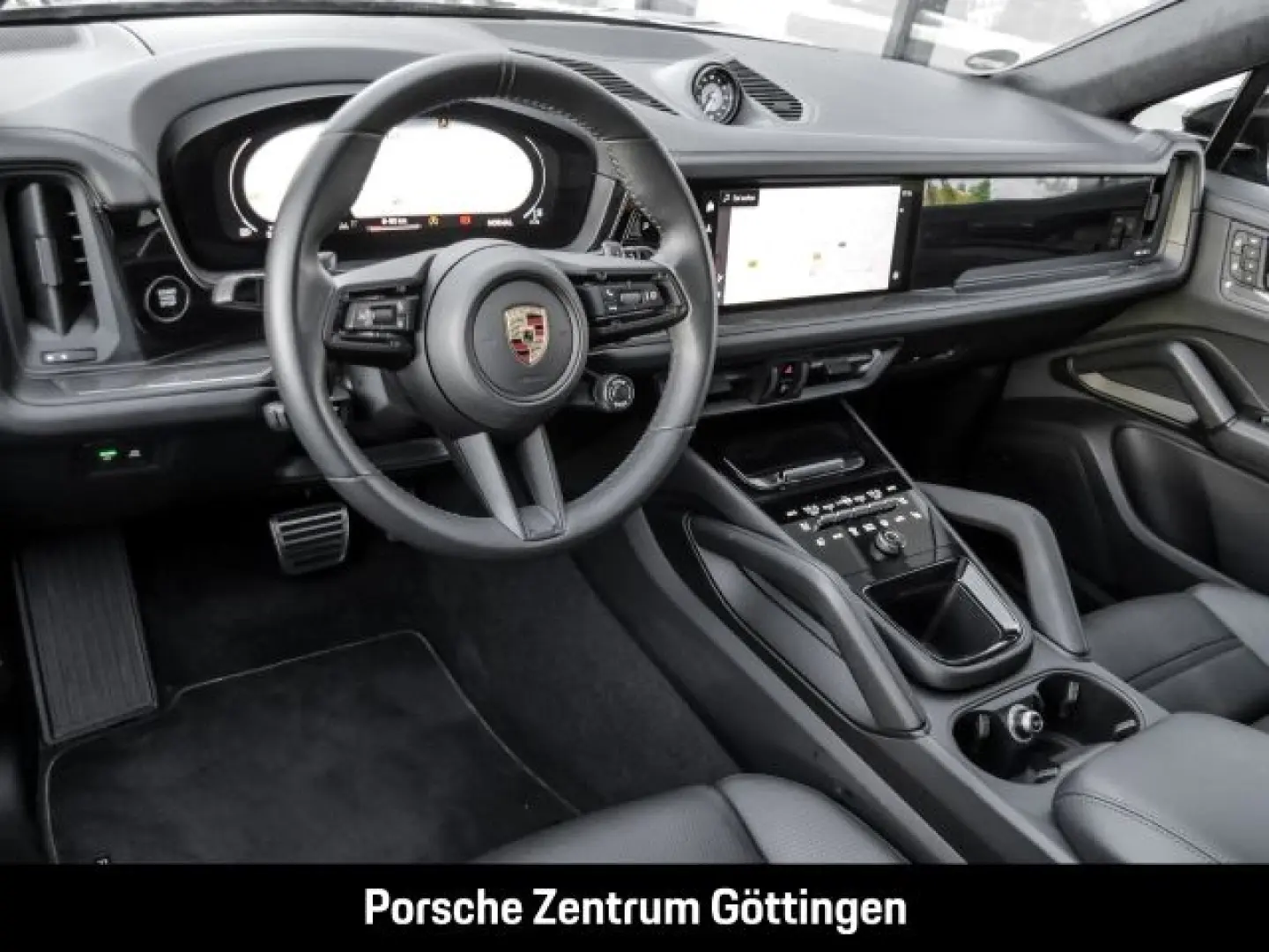 Cayenne GTS Coupe BOSE InnoDrive Surround-View