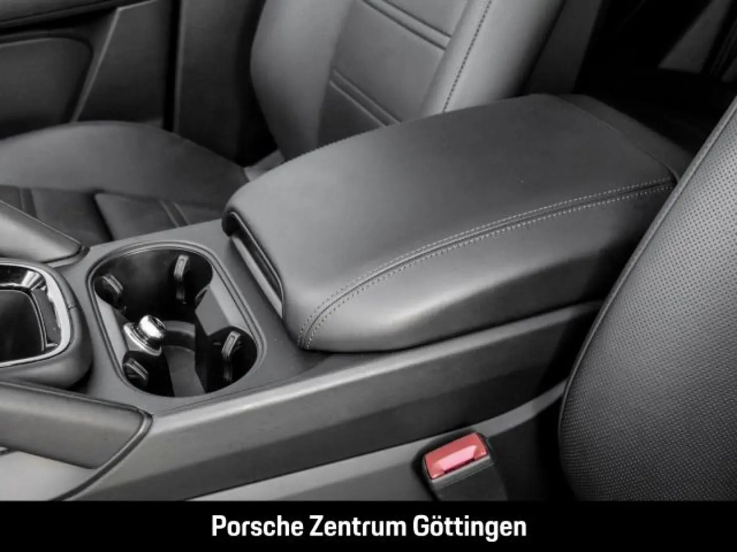Cayenne GTS Coupe BOSE InnoDrive Surround-View