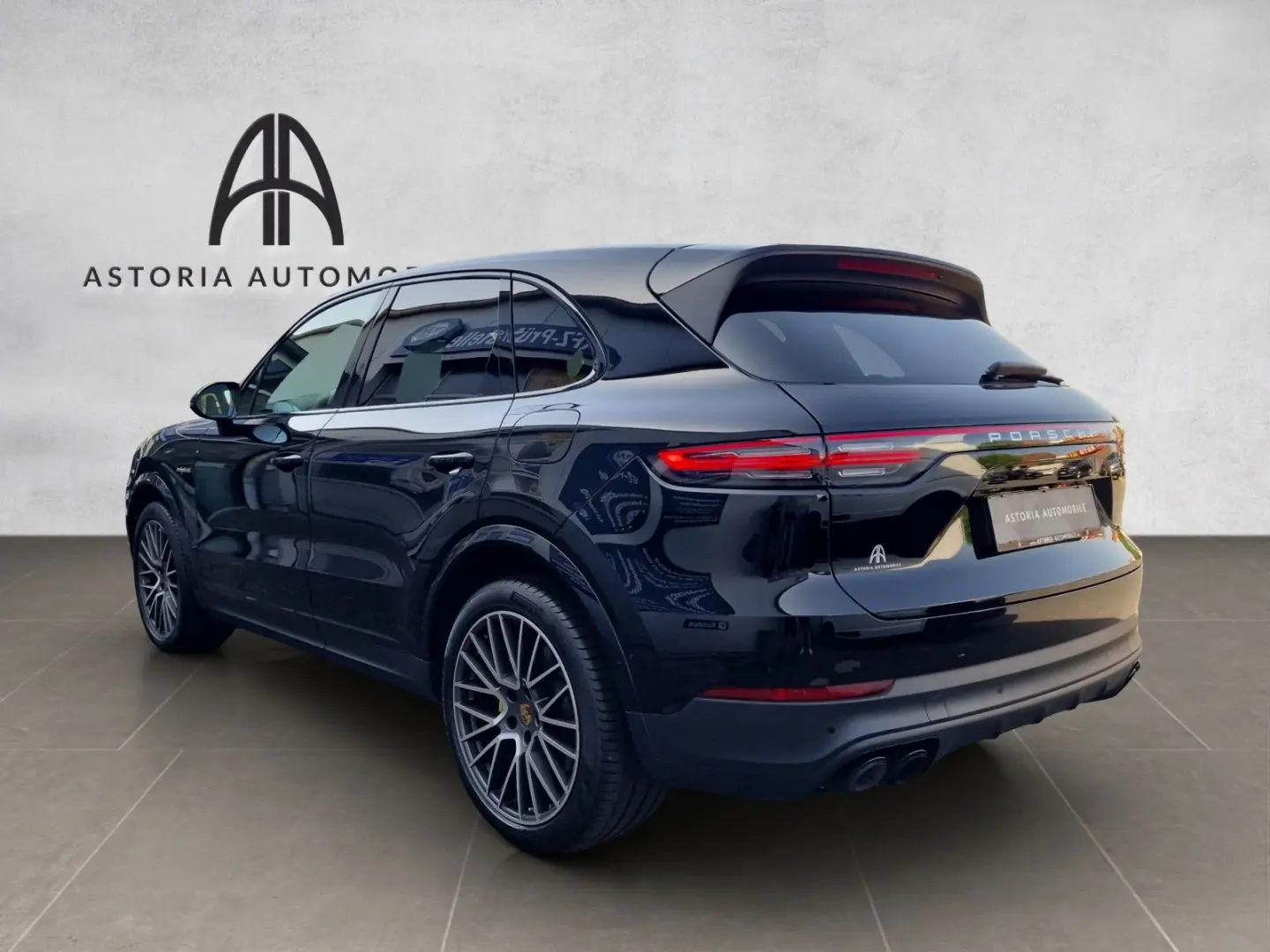 Cayenne E-Hybrid ExterieurPak. 18W Inno Bose HuD