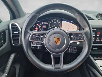 Cayenne E-Hybrid ExterieurPak. 18W Inno Bose HuD