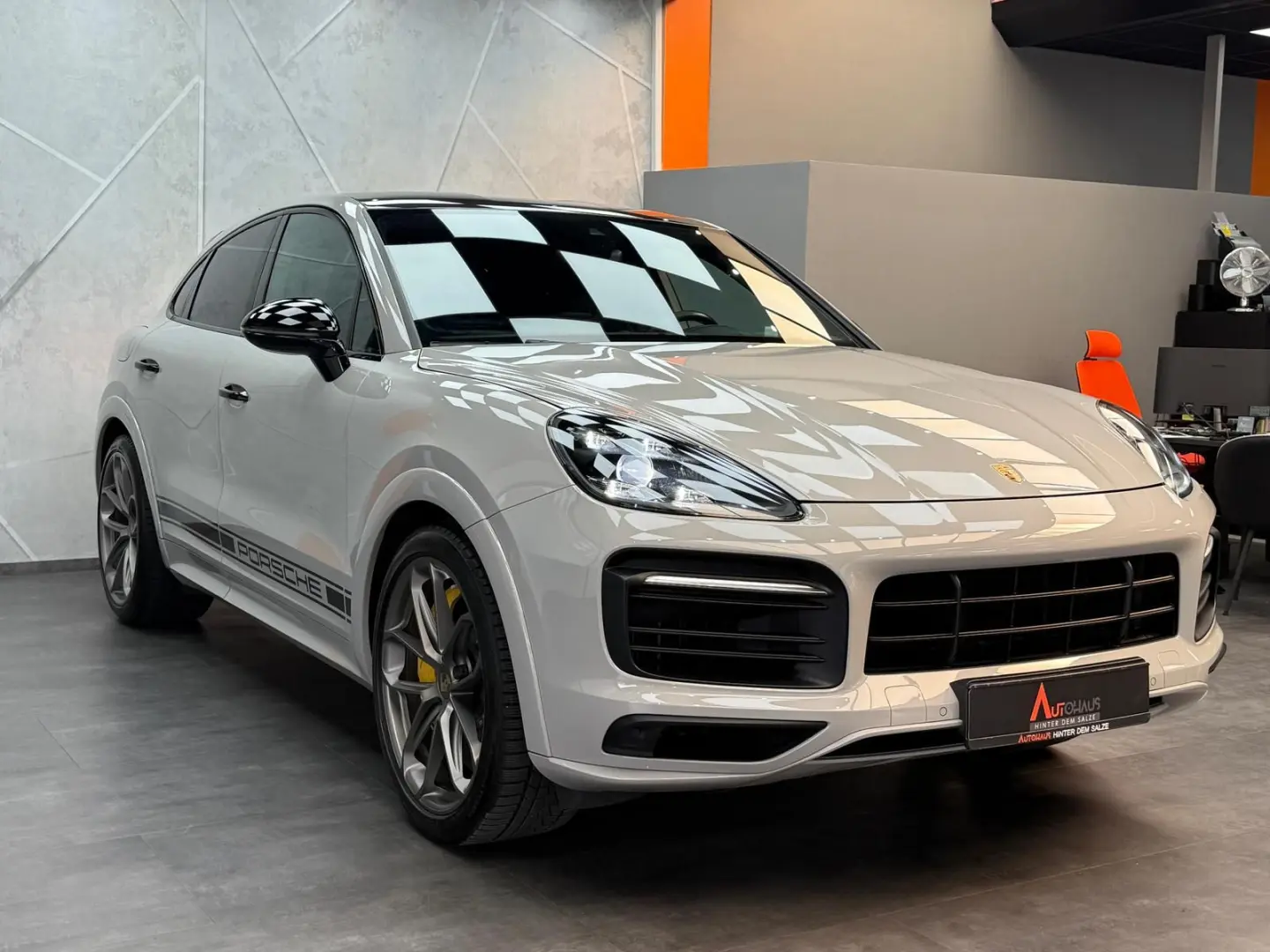 Cayenne GTS 4.0 V8 |GT-PAKET|LEICHTBAU|CARBON