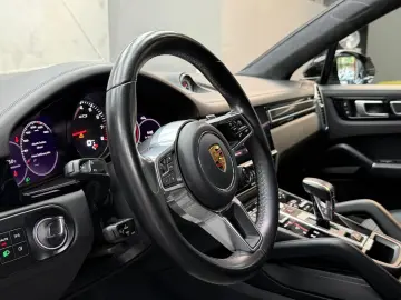 Cayenne GTS 4.0 V8 |GT-PAKET|LEICHTBAU|CARBON