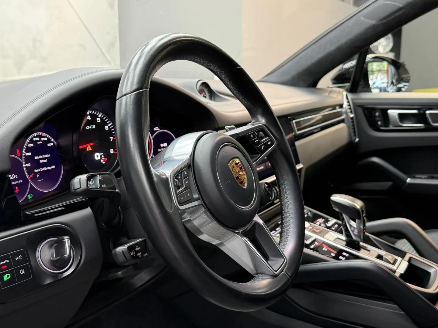 Cayenne GTS 4.0 V8 |GT-PAKET|LEICHTBAU|CARBON