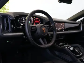 Cayenne Coupe E-Hybrid*LUFT*BOSE*ACC*14Wege*22z