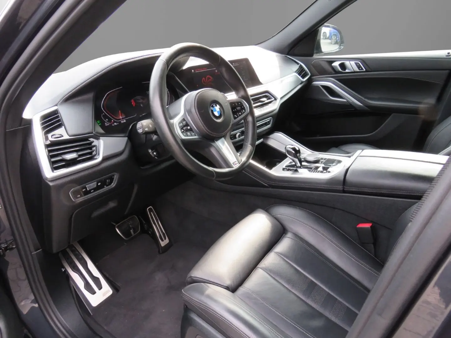 X6 XDRIVE40D M-Sport LED RFK HIFI Komfortsitze L