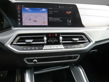 X6 XDRIVE40D M-Sport LED RFK HIFI Komfortsitze L