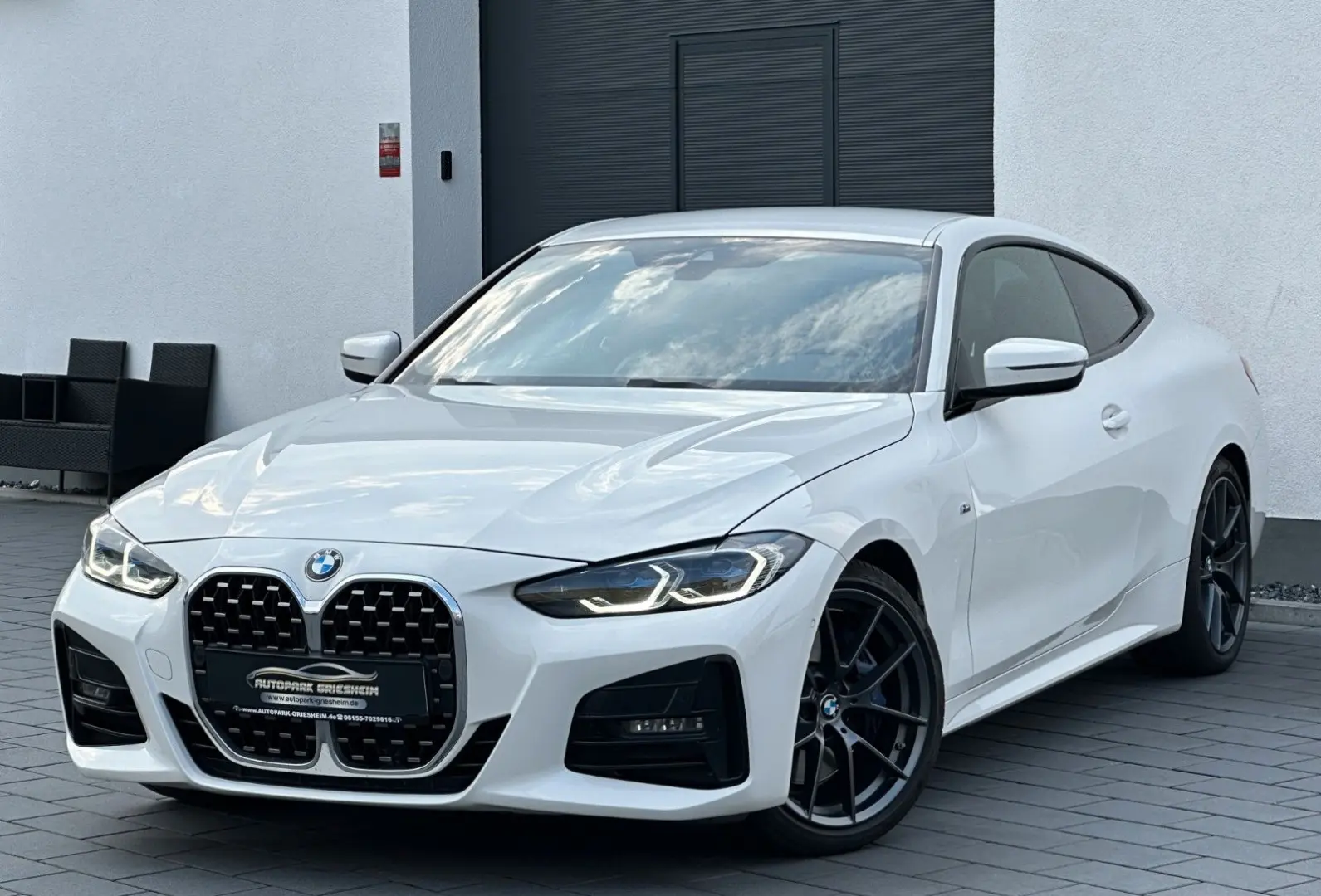 430 i Coupe M-SPORT*LiveCockpit*LASERLICHT*KeyGO