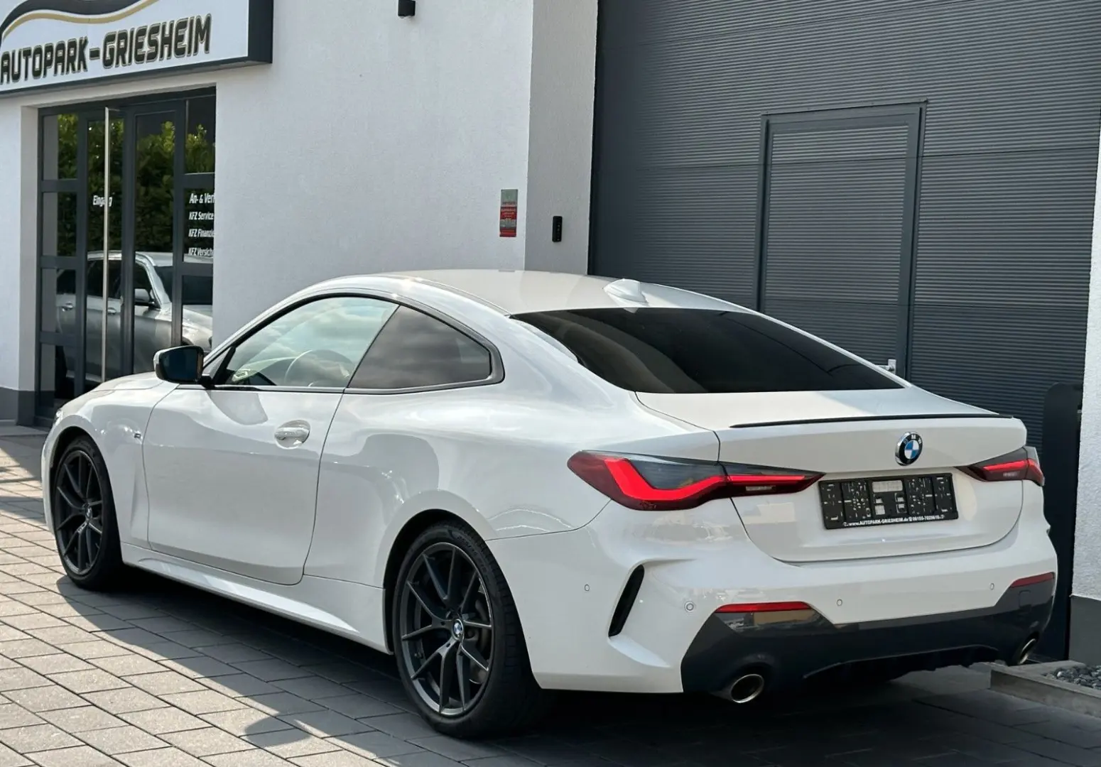 430 i Coupe M-SPORT*LiveCockpit*LASERLICHT*KeyGO