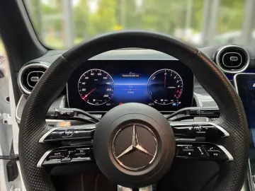 GLC 300 de 4M AMG+NIGHT+PANO+AHK+BURMESTER+KAM
