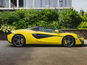 McLaren 570S Spider