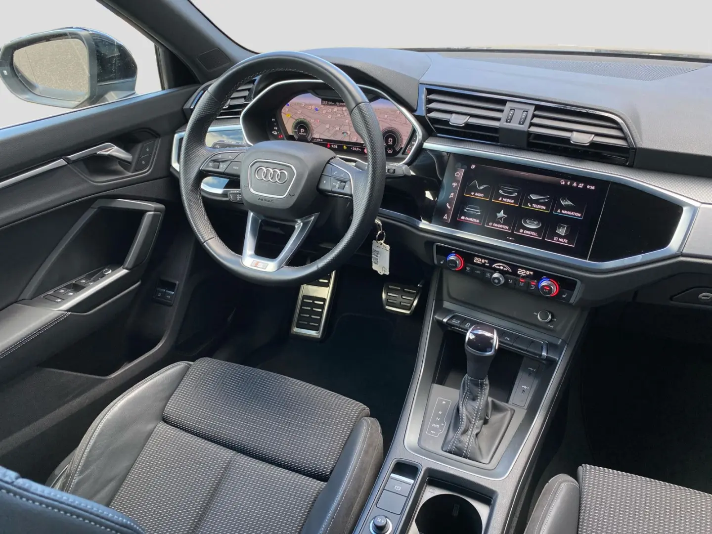 Q3 Sportback 45TFSIe S tronic Virtual CAM Navi