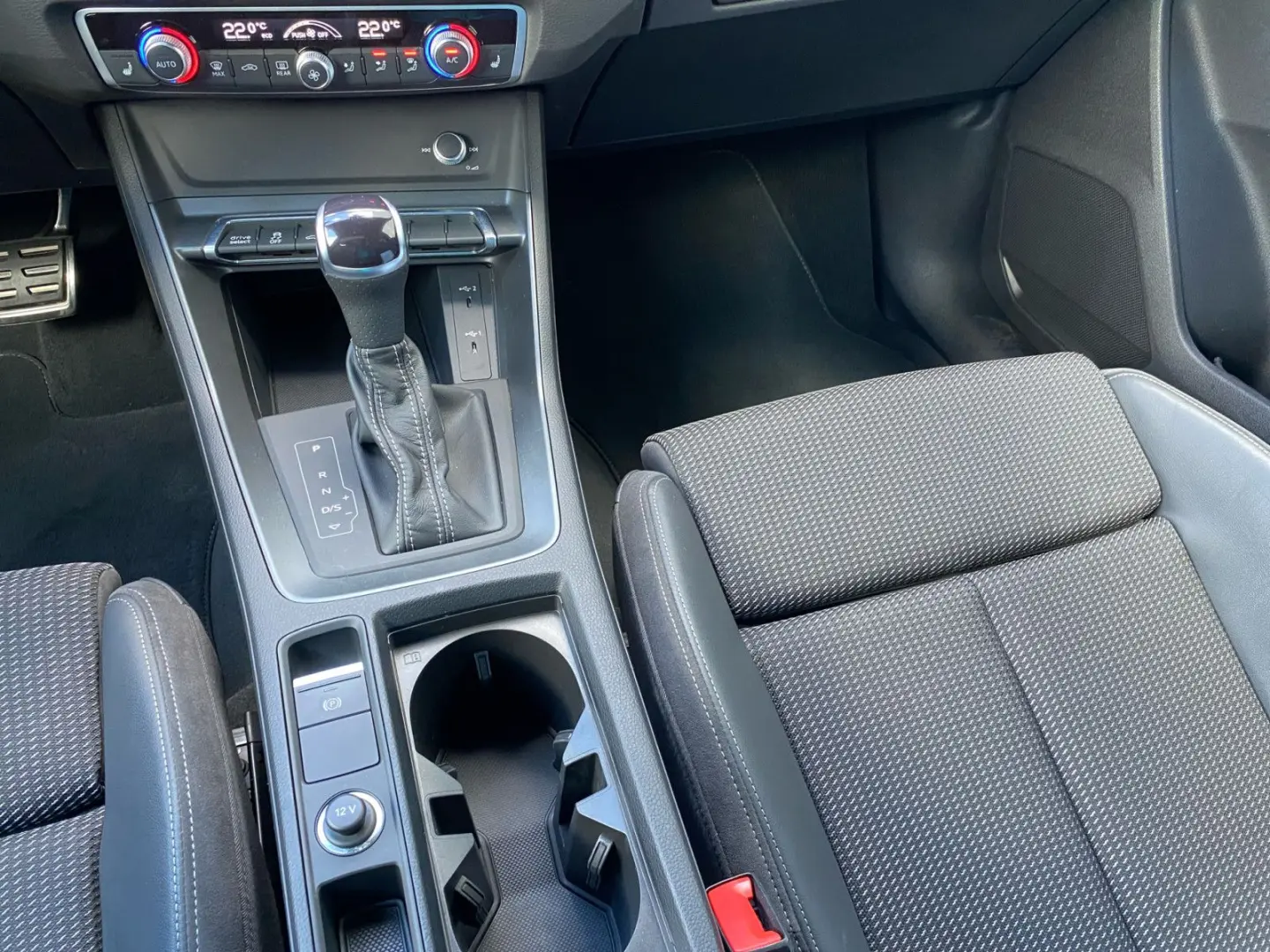 Q3 Sportback 45TFSIe S tronic Virtual CAM Navi