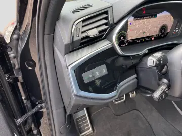Q3 Sportback 45TFSIe S tronic Virtual CAM Navi