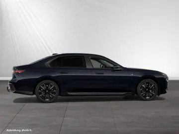 740d xDrive M Sport Pro|SkyLounge|AHK|PA-Prof.