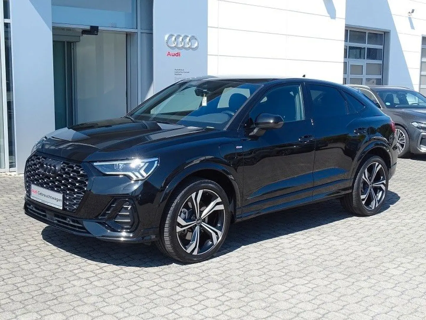 Q3 Sportback 45 TFSI e S line Edition One