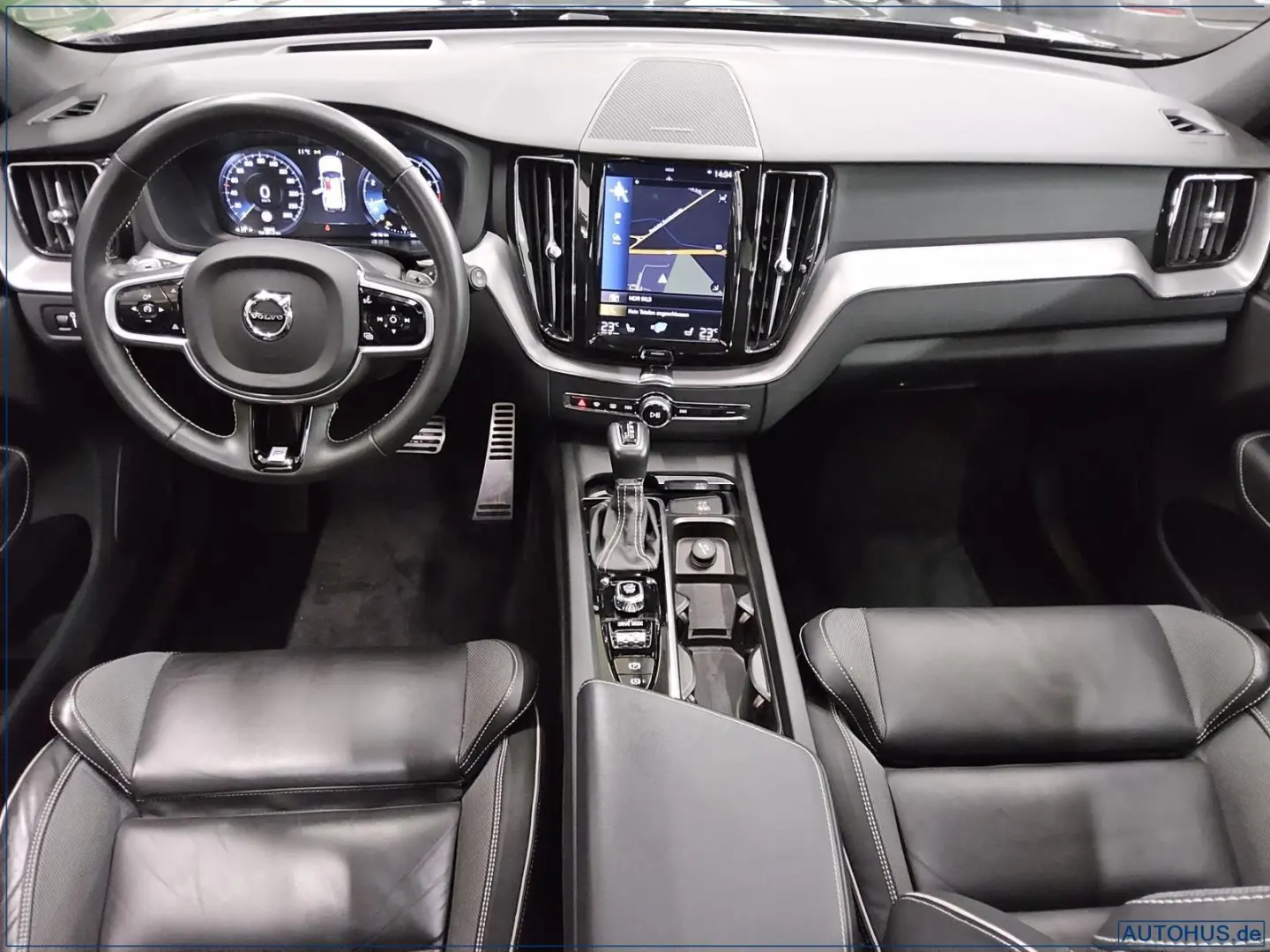 XC60 T6 AWD R-Design Leder Navi LED H-K Pano