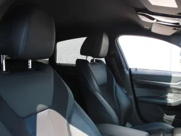 M440 i xDrive Gran Coupe Laser+H&K+HeadUp+20