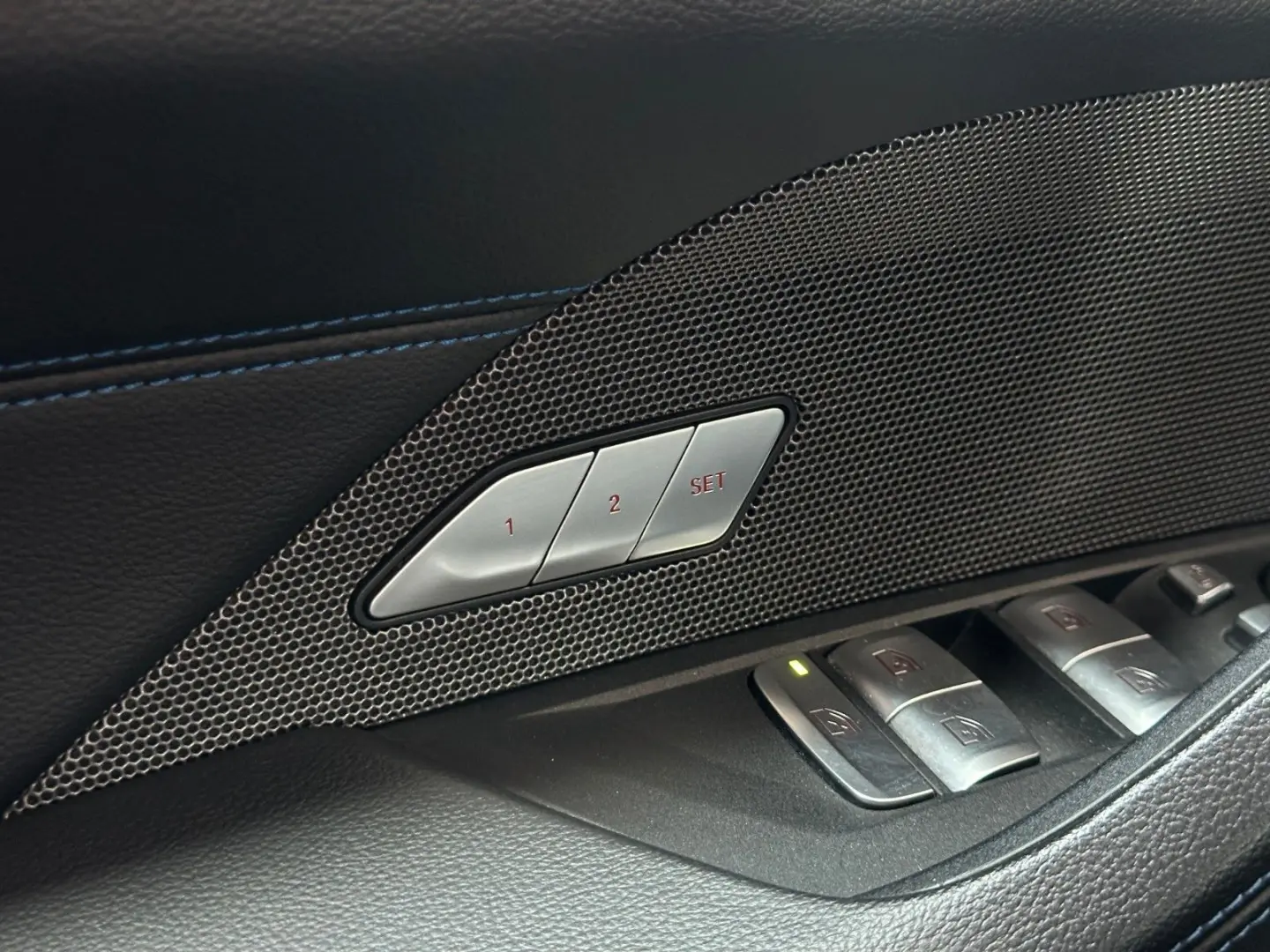 M440i Gran Coupé °HUD°360°MEM°KEY°LASER°ST-HT°