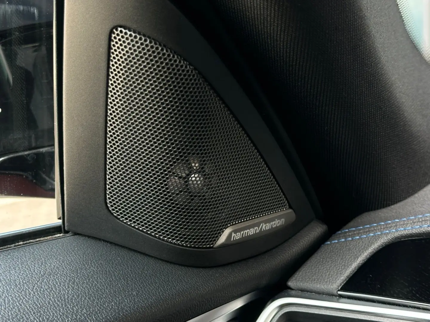 M440i Gran Coupé °HUD°360°MEM°KEY°LASER°ST-HT°