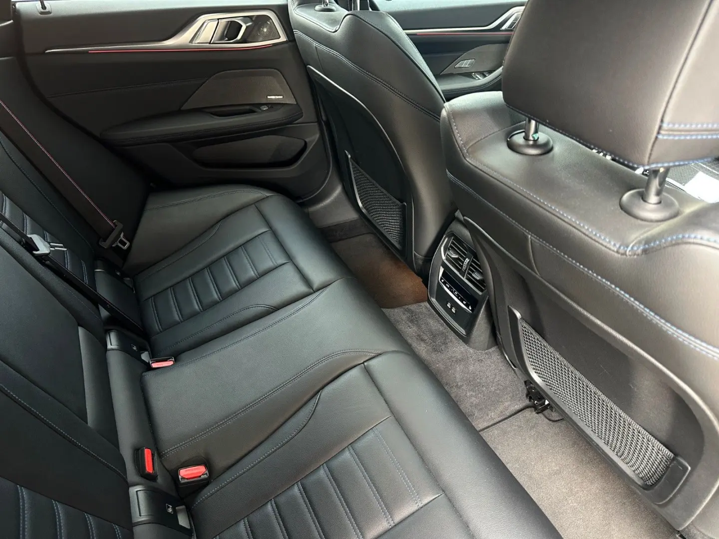 M440i Gran Coupé °HUD°360°MEM°KEY°LASER°ST-HT°