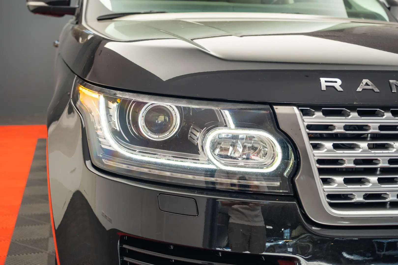 RANGE ROVER  3.0 V6 D Gen2 Mono Turbo  With Diesel Engines