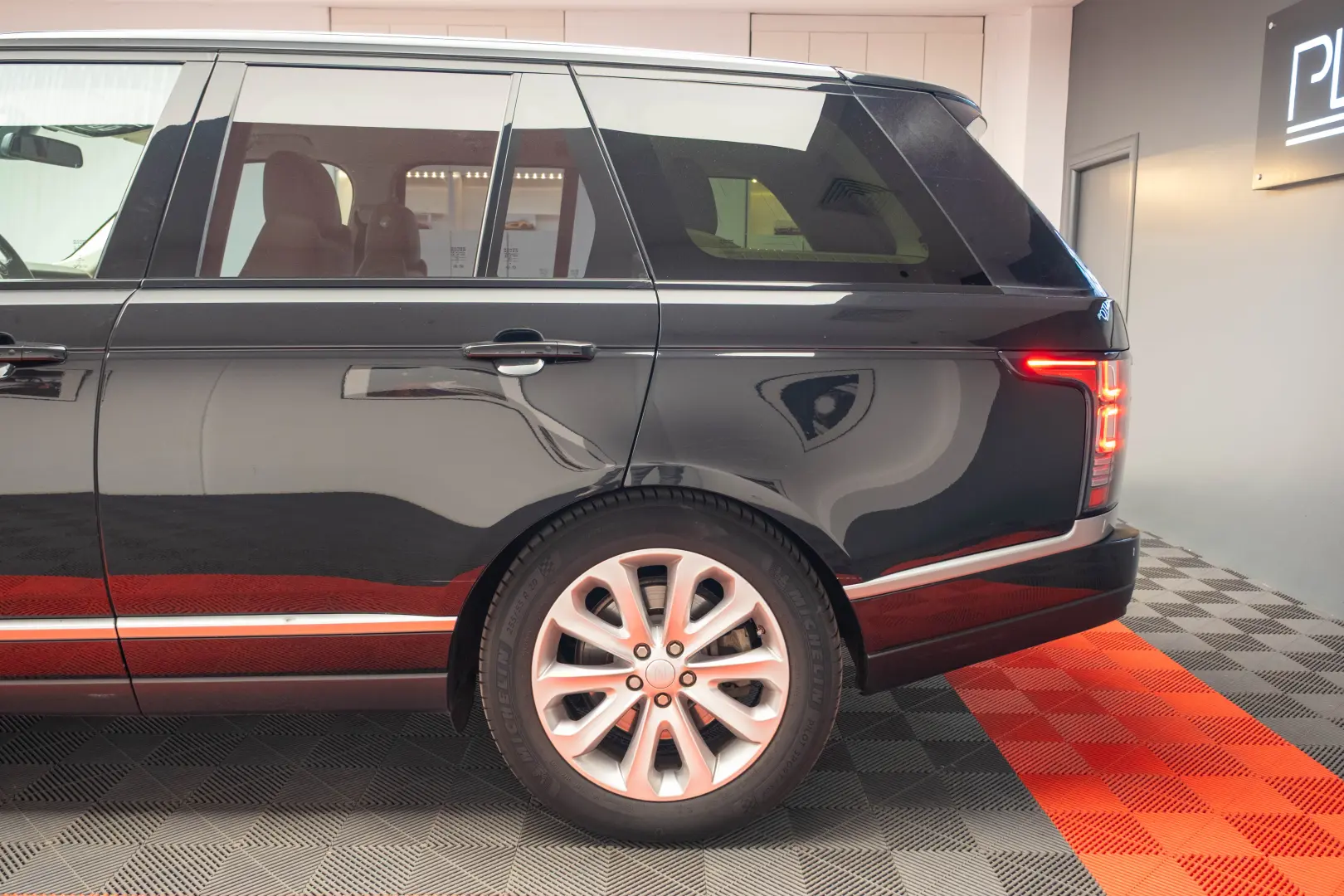 RANGE ROVER  3.0 V6 D Gen2 Mono Turbo  With Diesel Engines