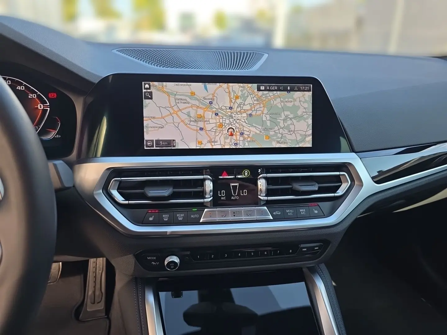 M440i xDrive Live Cockpit Prof*Komfortzugang*19