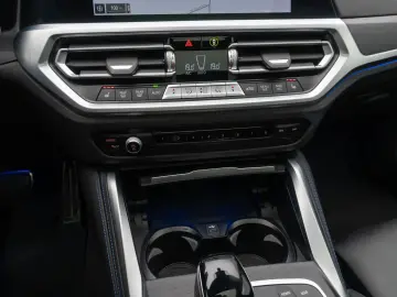 M440i xD GC Glasdach 360°Laser HUD DAB H/K AHK