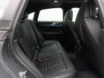 M440i xD GC Glasdach 360°Laser HUD DAB H/K AHK