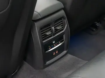 M440i xD GC Glasdach 360°Laser HUD DAB H/K AHK
