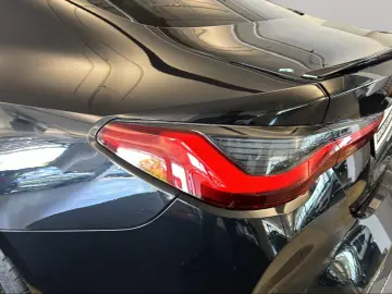 M4 Competition M xDrive Coupé Harman/K Laser