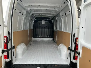 Renault Master L3H2 DCI 135