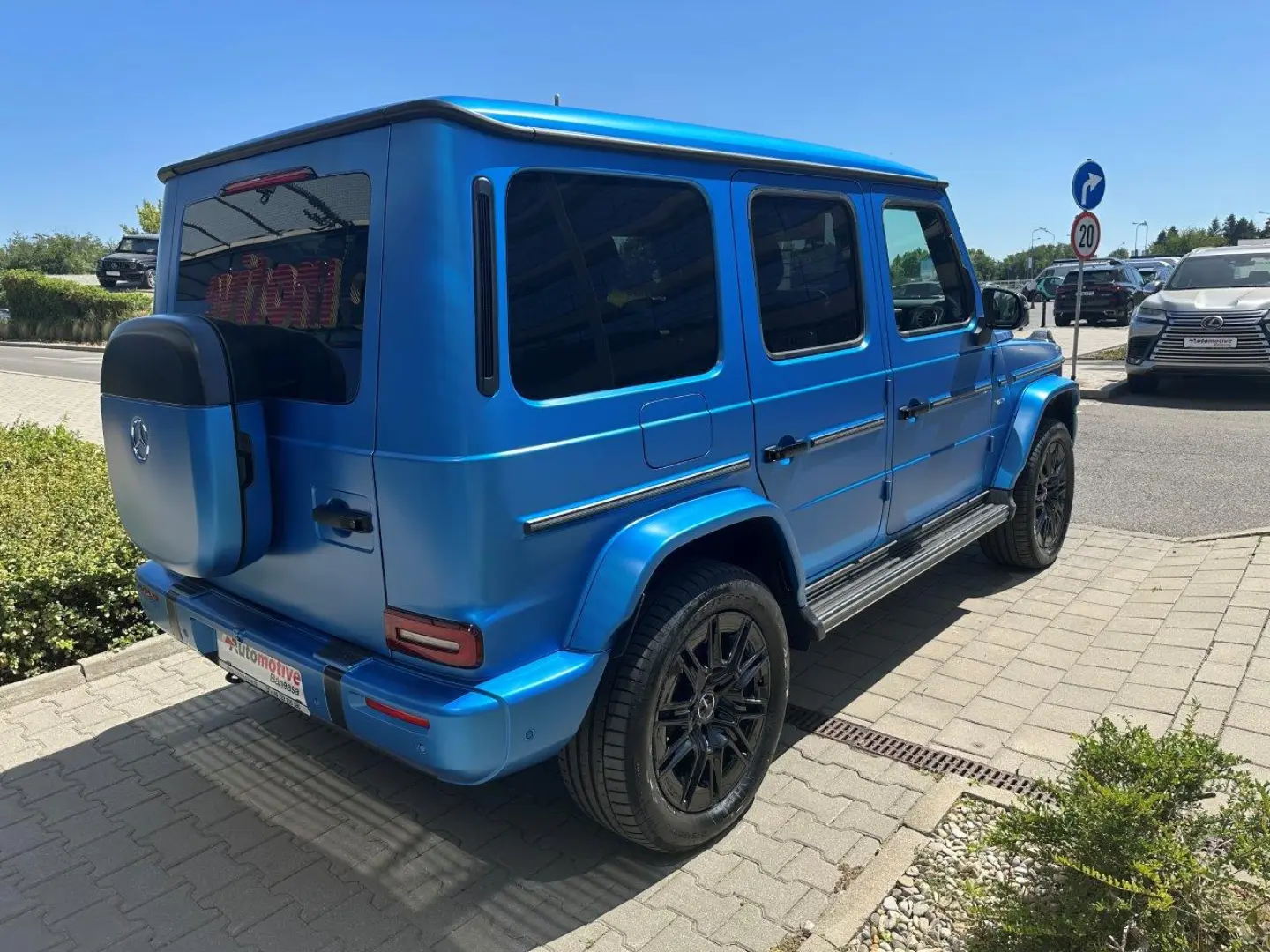 MERCEDES BENZ G580 EQ EDITION ONE