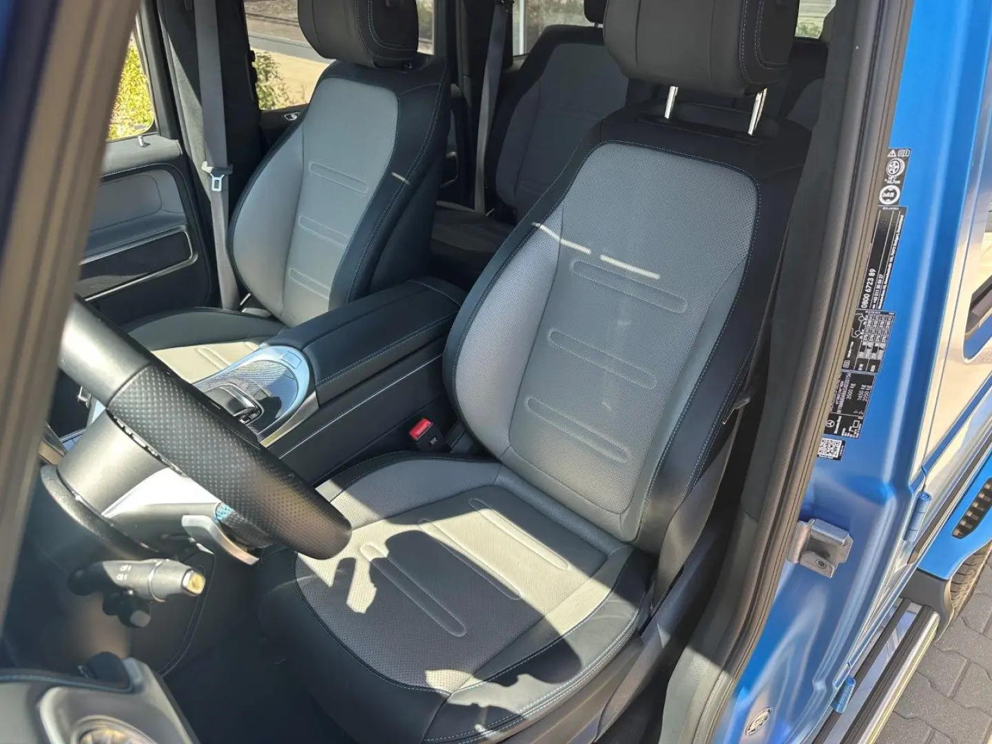 MERCEDES BENZ G580 EQ EDITION ONE