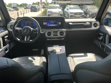 MERCEDES BENZ G580 EQ EDITION ONE