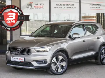 VOLVO XC40 T5 PLUG-IN HYBRID INSCRIPTION