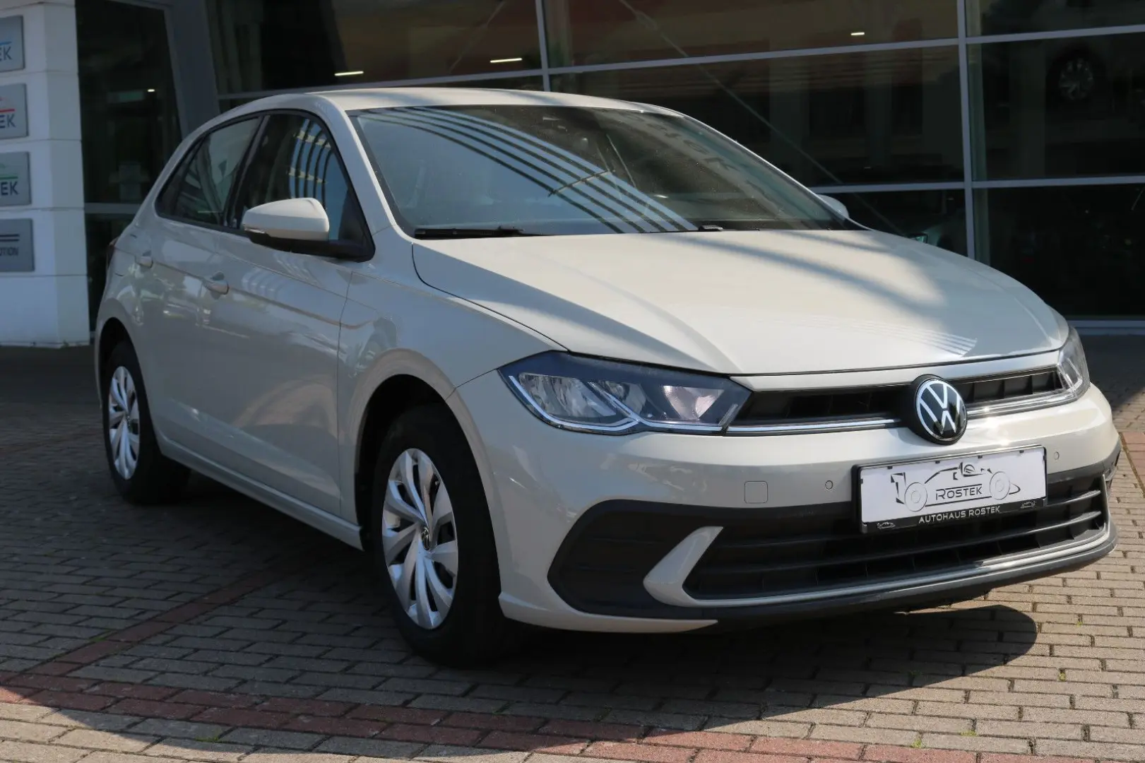 Polo Life 1.0 /LED/SHZ/App-Connect/Klima/PDC/