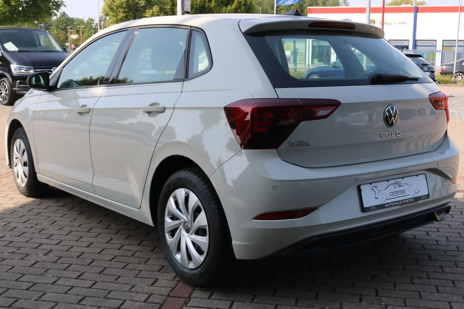 Polo Life 1.0 /LED/SHZ/App-Connect/Klima/PDC/