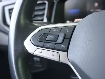 Polo Life 1.0 /LED/SHZ/App-Connect/Klima/PDC/