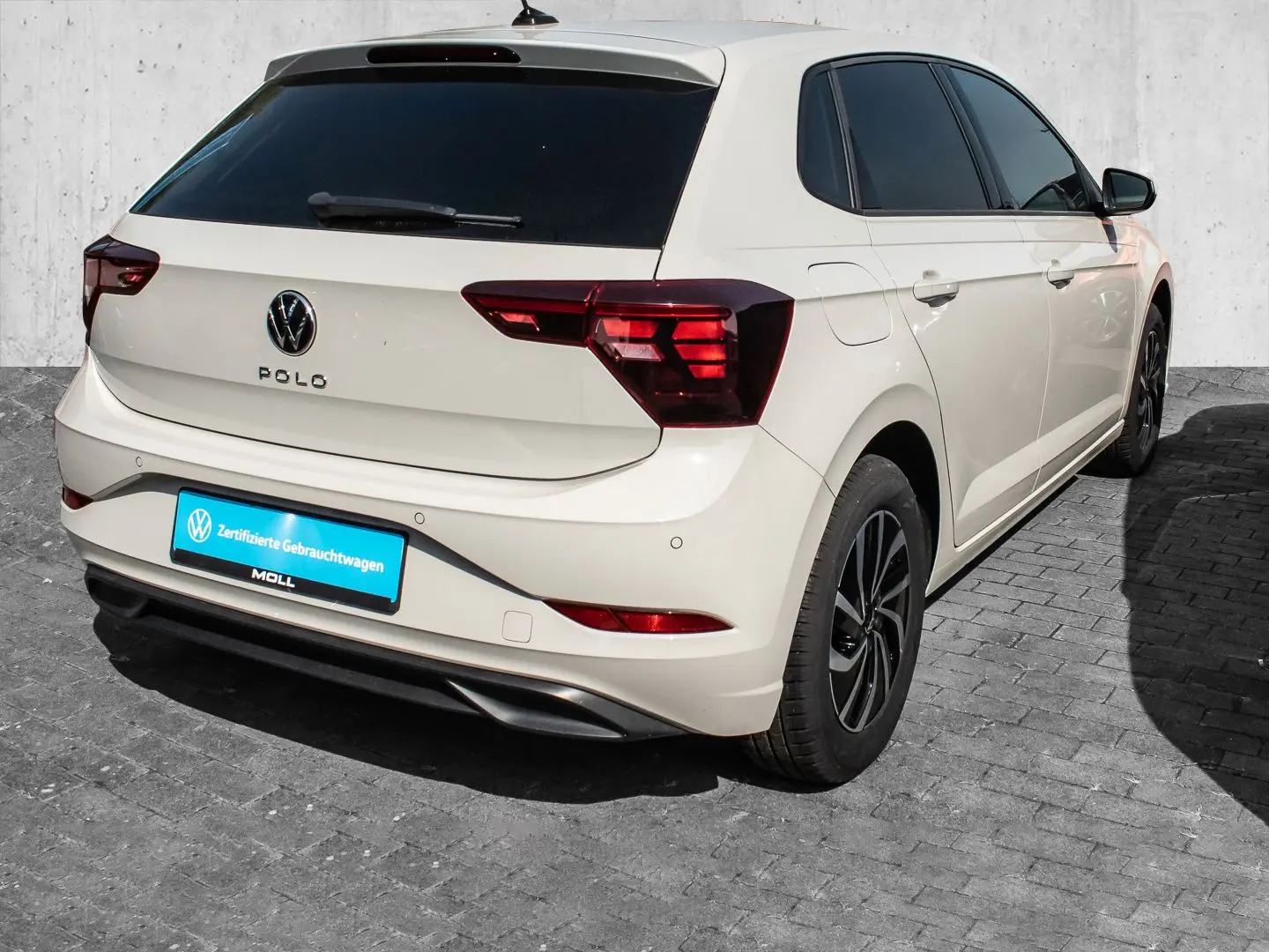 Polo 1.0 MPI Life LED LM FLA PDC SPURH KLIMAA
