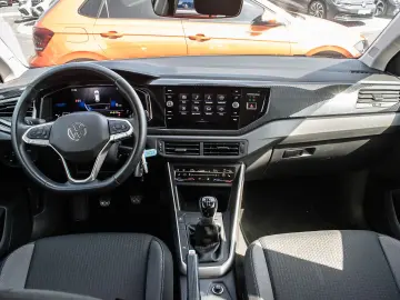 Polo 1.0 MPI Life LED LM FLA PDC SPURH KLIMAA
