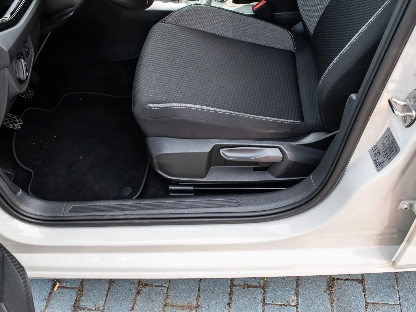 Polo 1.0 MPI Life LED LM FLA PDC SPURH KLIMAA