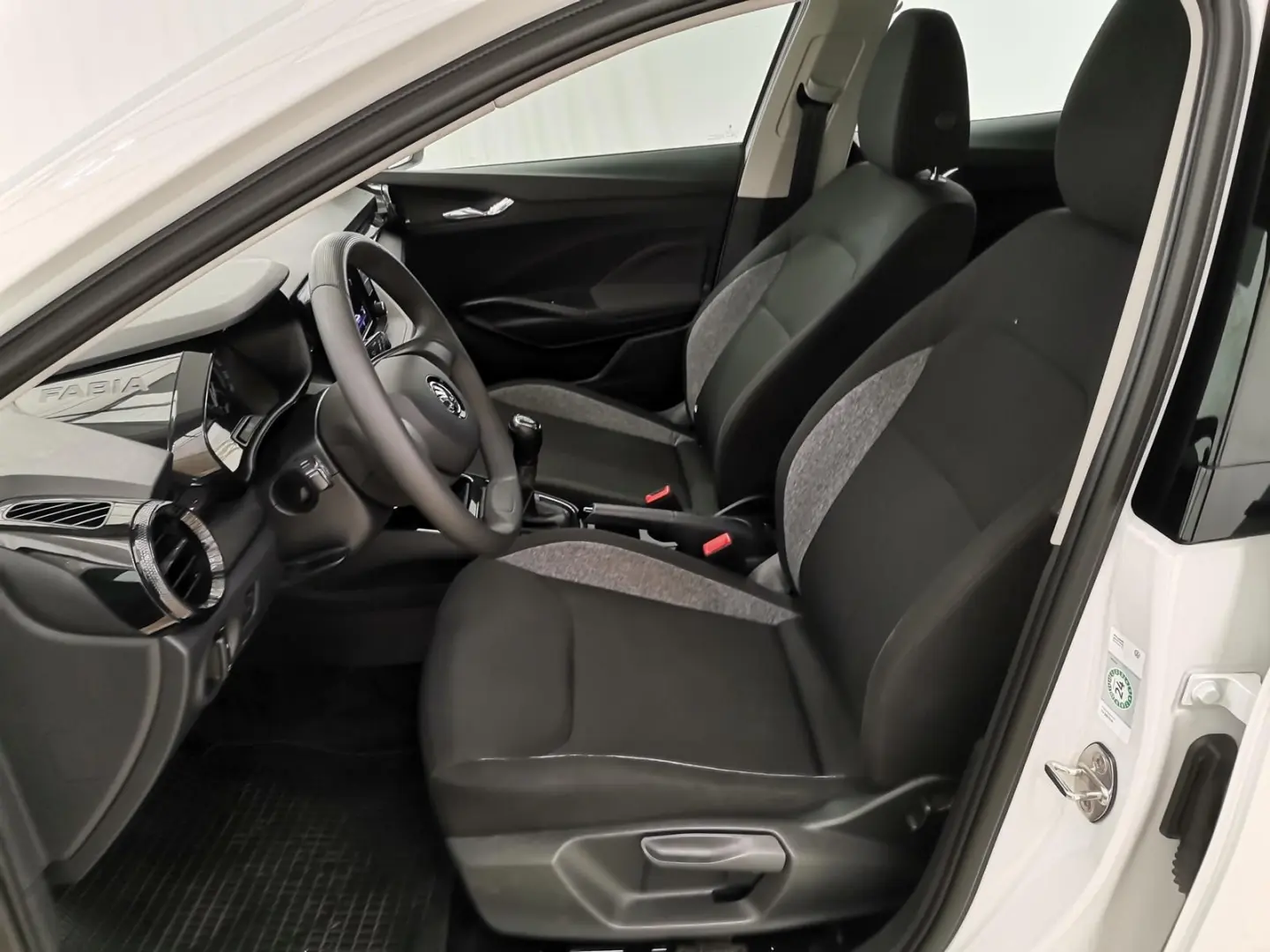 Fabia 1.0 MPI Active AHK|LED|Winter